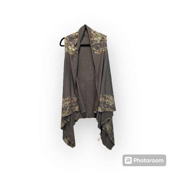 Demdaco Floral Sleveless Cardigan🪷 - Picture 3 of 6